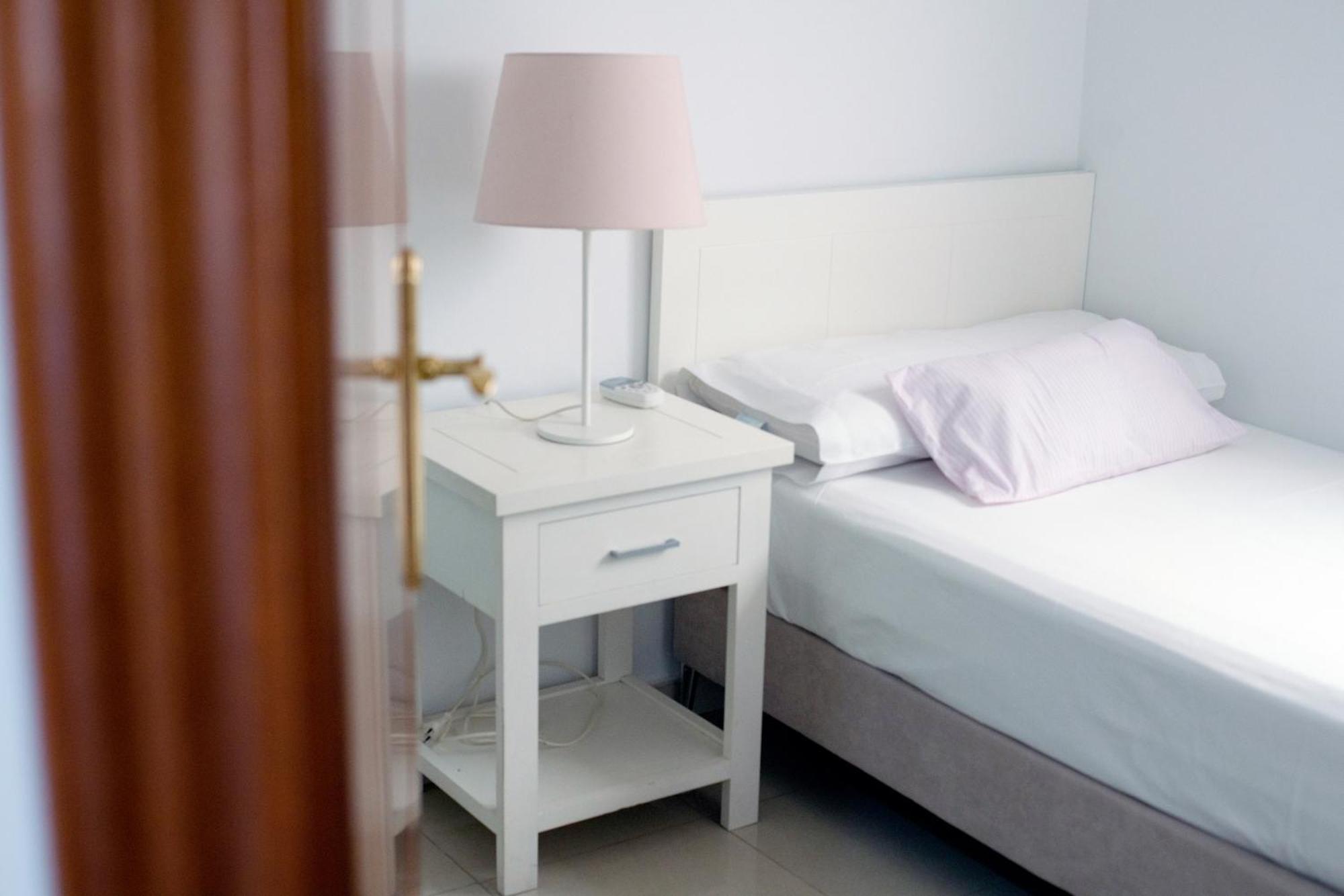 El Marques San Juan Apartment Малага Екстериор снимка